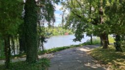 Guava, terasa libaneza pe malul Lacului Floreasca