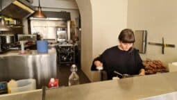 MOM, bistrou in Centrul Vechi al Bucurestiului