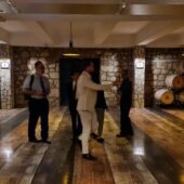 Pivnita cu comori de la Statiunea de Cercetare Pietroasa