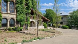 Statiunea de Cercetare Dezvoltare pentru Viticultura si Vinificatie Pietroasa Buzau