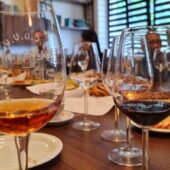 Statiunea de Cercetare Dezvoltare pentru Viticultura si Vinificatie Pietroasa Buzau