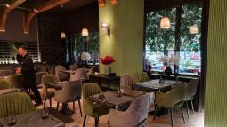 Yukka, restaurant internațional pe bd. Nicolae Titulescu din București