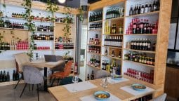 Fine Food gourmet shop & bistro Restocracy
