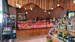 Fine Food gourmet shop & bistro Restocracy