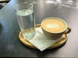 A46, cafenea in Aleea Alexandru 46 - Restocracy