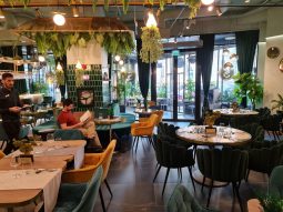 Sciccheria, restaurant italian la Piața Rosetti