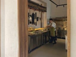 Restaurant Eto în Casa Doctorului Goilav din București