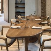 Restaurant Eto în Casa Doctorului Goilav din București