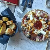 Restaurant UVA - Restocracy